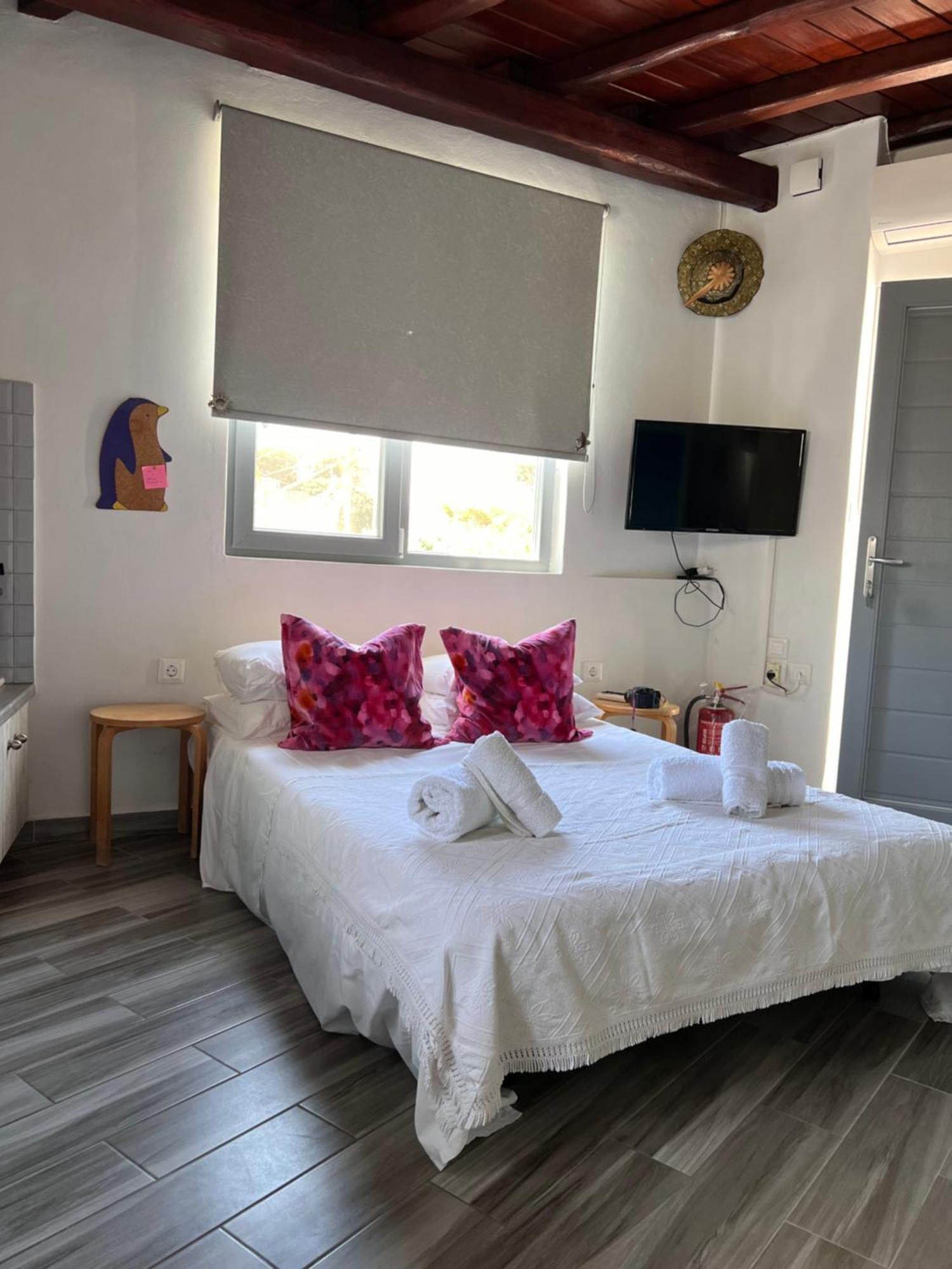 Mykonian Beauty Platis Yialos